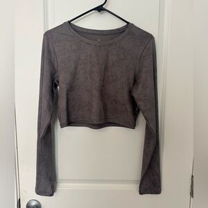 Lots like L- Long Sleeve Crop Top